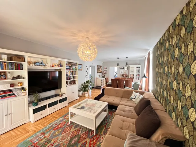 Eladó ház Kaposvár, Tüskevár, Könyves Kálmán utca 240 nm