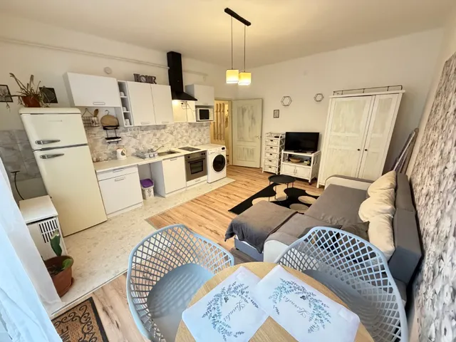 Eladó lakás Kaposvár, Belváros 36 nm