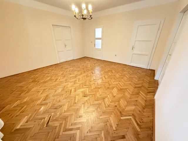Kiadó lakás Kaposvár, Belváros, Bajcsy-Zsilinszky utca 112 nm