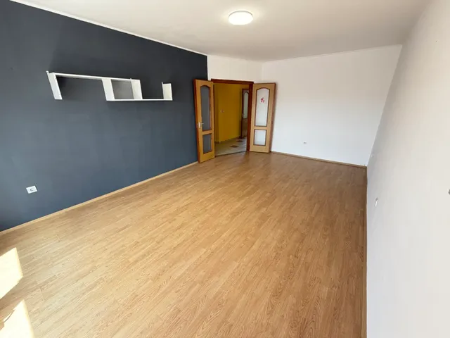 Kiadó lakás Kaposvár, Északnyugati városrész, Zaranyi lakótelep 61 nm
