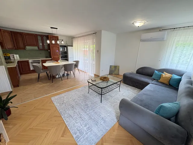 Eladó ház Kozármisleny 97 nm