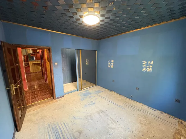 Eladó lakás Kaposvár, Toldi-lakótelep 71 nm
