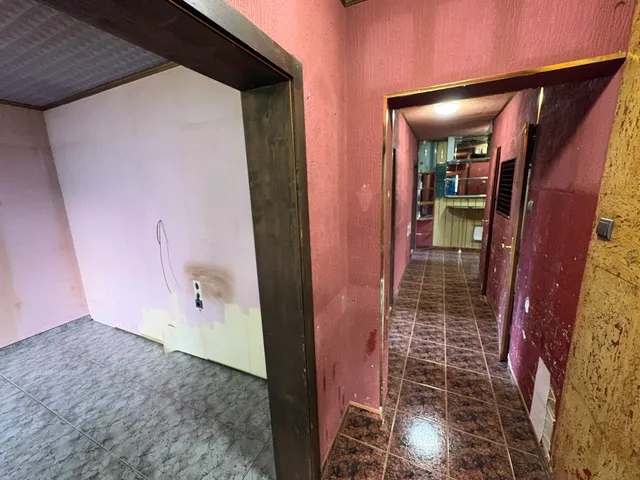 Eladó lakás Kaposvár, Toldi-lakótelep, Szondy Gy. u. 71 nm