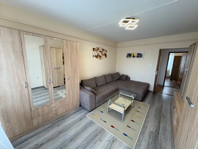 Kiadó lakás Kaposvár, Toldi-lakótelep, Toldi utca 59 nm