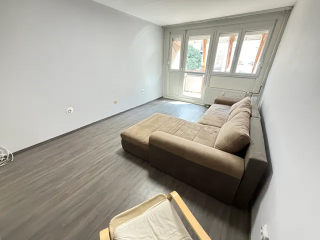 Eladó lakás Kaposvár, Búzavirág utca 50 nm