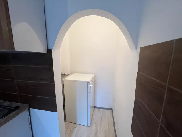 Kiadó lakás Kaposvár, Belváros, zárda köz 40 nm