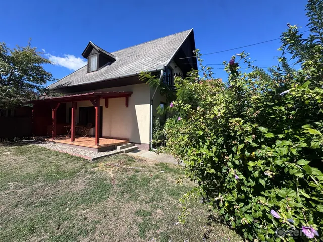 Eladó ház Balatonlelle, Takács S. u. 92 nm