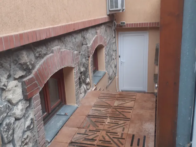 Eladó lakás Pécs, Belváros 64 nm
