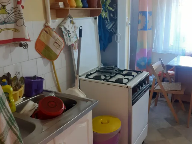 Eladó lakás Pécs, Uránváros 36 nm