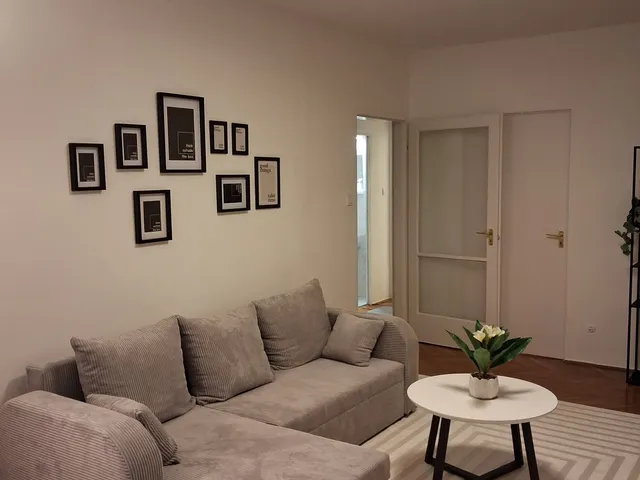 Eladó lakás Pécs, Egyetemváros 52 nm