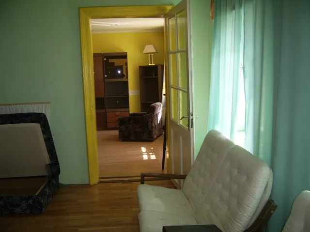 Kiadó lakás Pécs, Balokány 65 nm