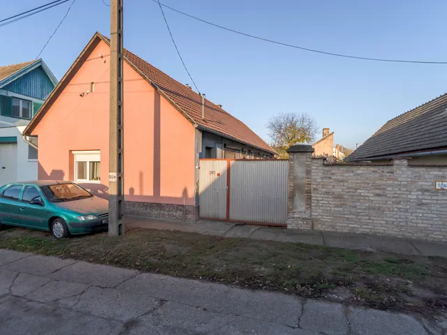 Eladó ház Tolna 100 nm