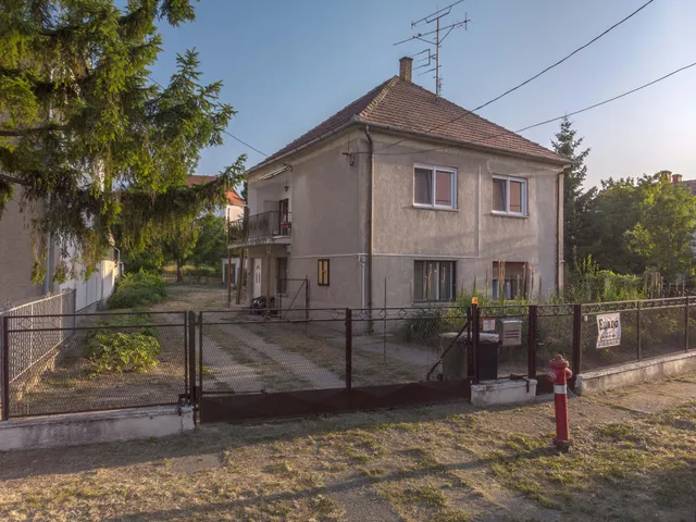 Eladó ház Simontornya 130 nm