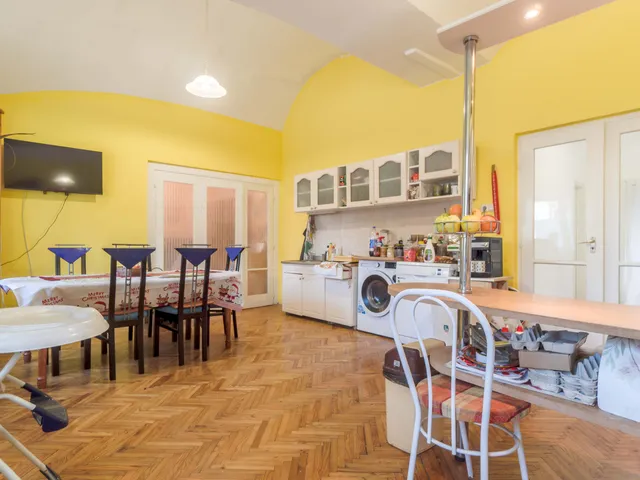 Eladó ház Tolna, Garay 100 nm