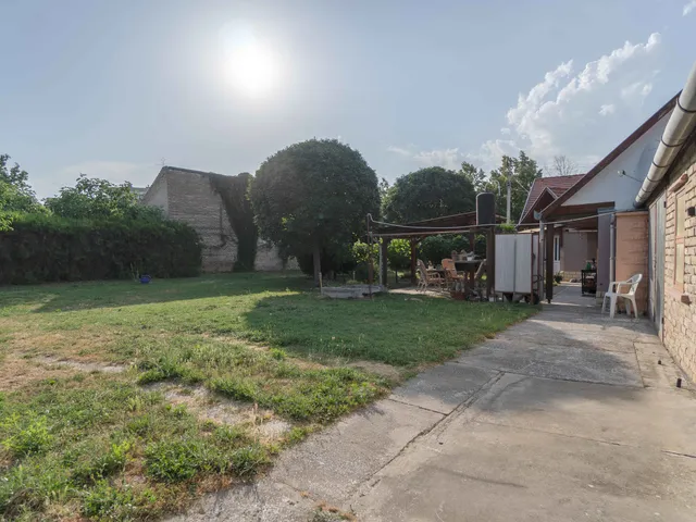 Eladó ház Tolna, Arany János utca 90 nm