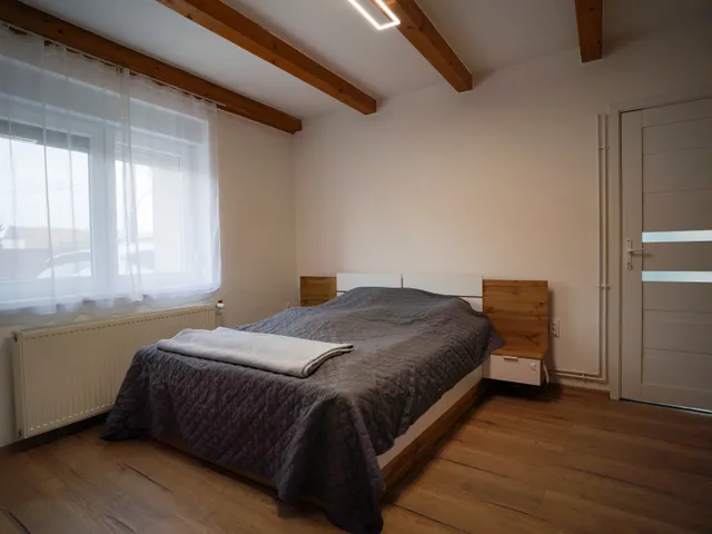 Eladó ház Szekszárd, Kiss János 77 nm