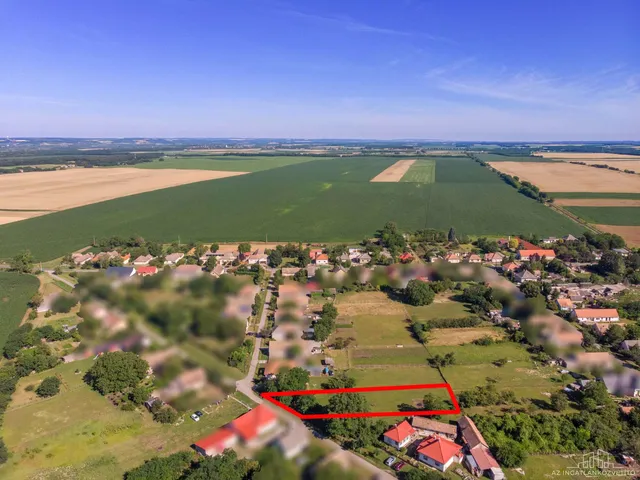 Eladó telek Fácánkert, Petőfi utca 1493 nm
