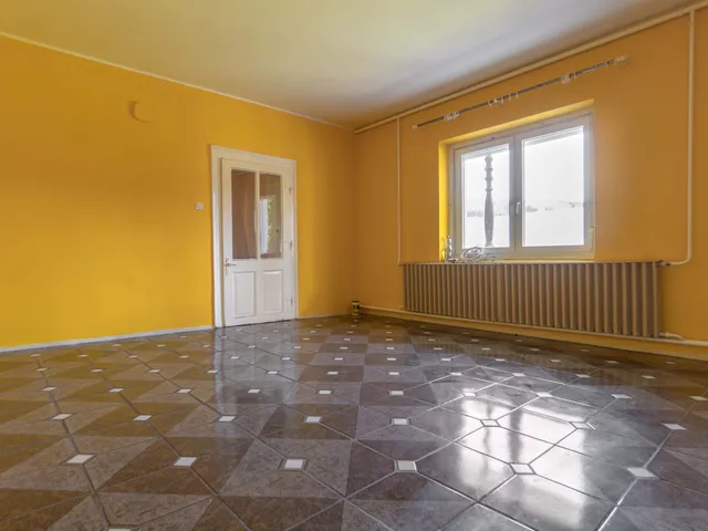 Eladó ház Alsónána, Dózsa György utca 114 nm