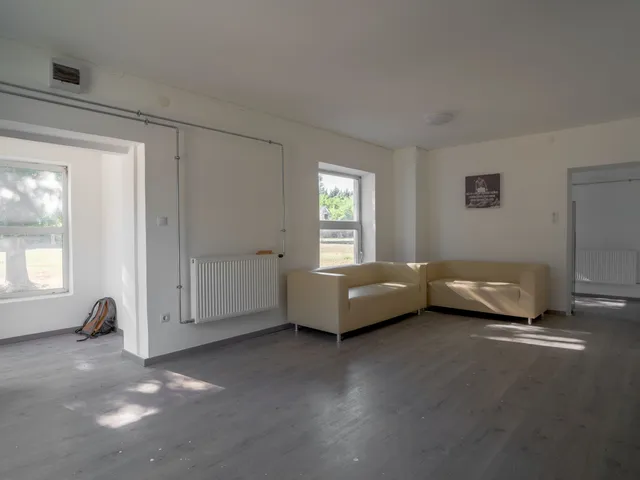 Eladó kereskedelmi és ipari ingatlan Fadd 854 nm