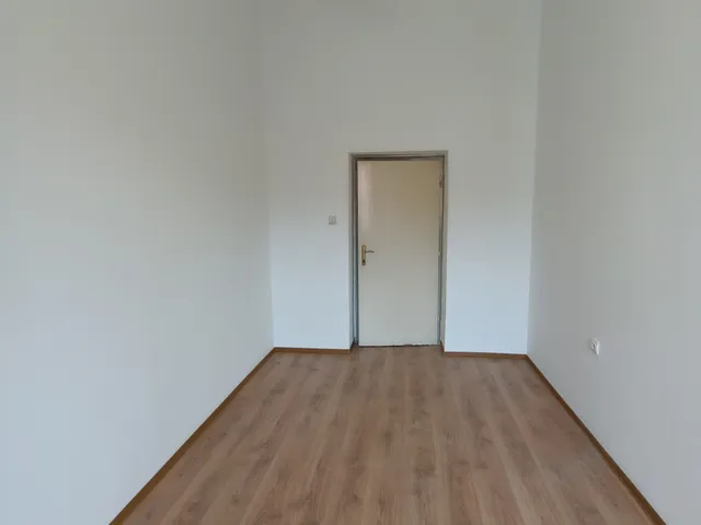 Eladó lakás Székesfehérvár, Belváros 13 nm