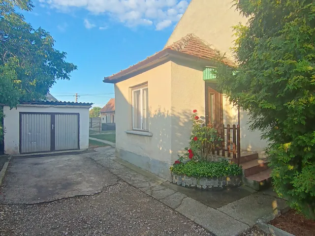 Eladó ház Székesfehérvár, Felsőváros 85 nm