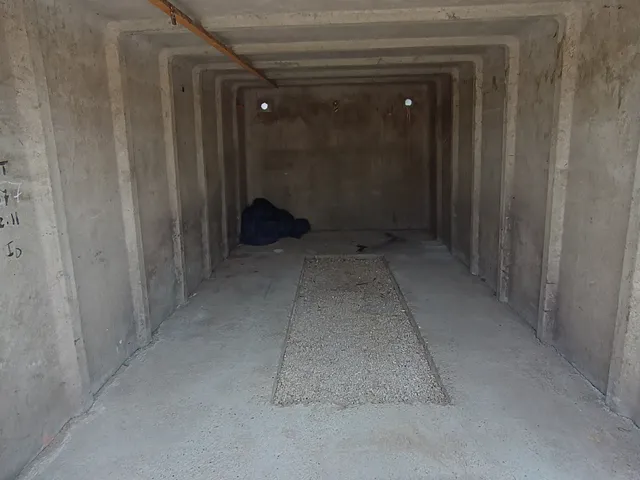 Kiadó garázs Székesfehérvár, Palotaváros 17 nm