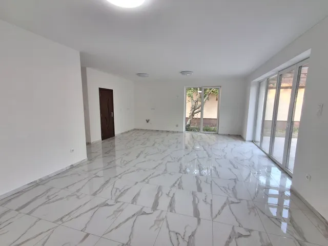 Eladó ház Debrecen, Biharikert 150 nm