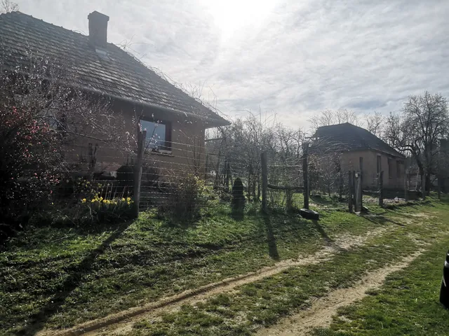 Eladó mezőgazdasági ingatlan Szarvaskend 90 nm
