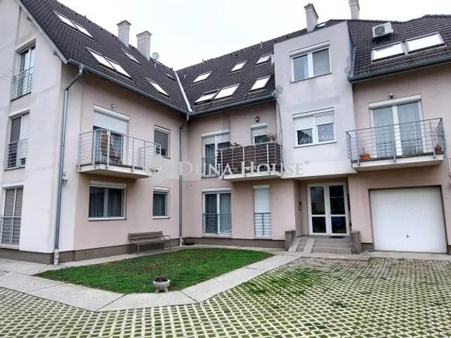 Eladó lakás Győr 40 nm