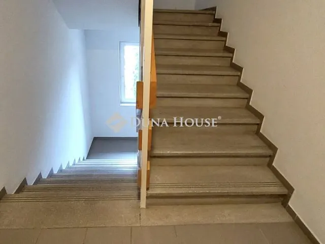 Eladó lakás Győr 40 nm