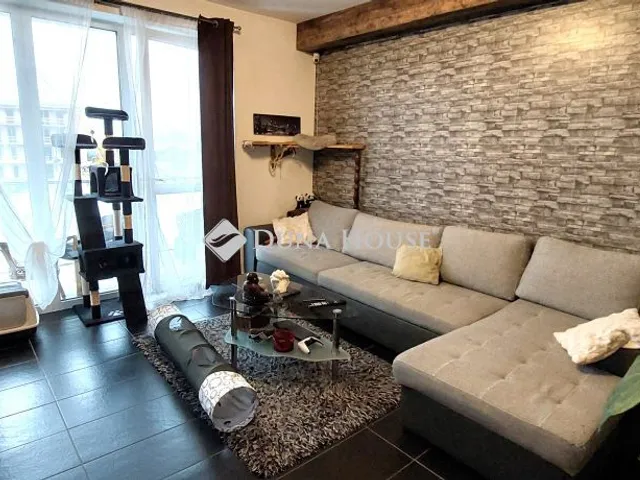 Eladó lakás Győr, Kenus utca 42 nm