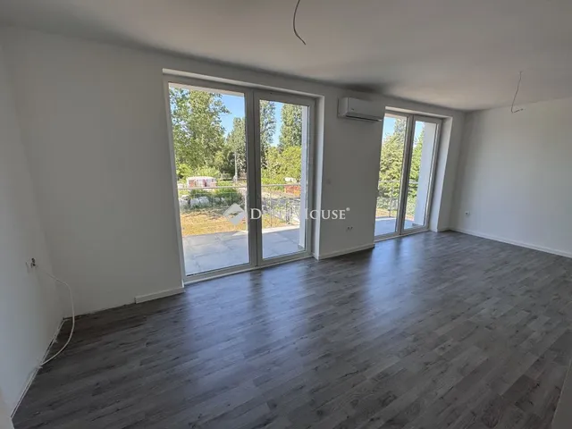 Eladó lakás Zamárdi 64 nm