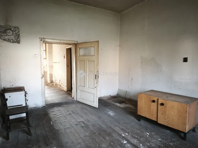 Eladó lakás Vát, Fő út 46 nm