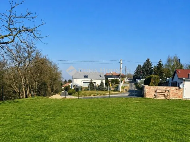 Eladó telek Sárvár, Kilátó utca 1568 nm