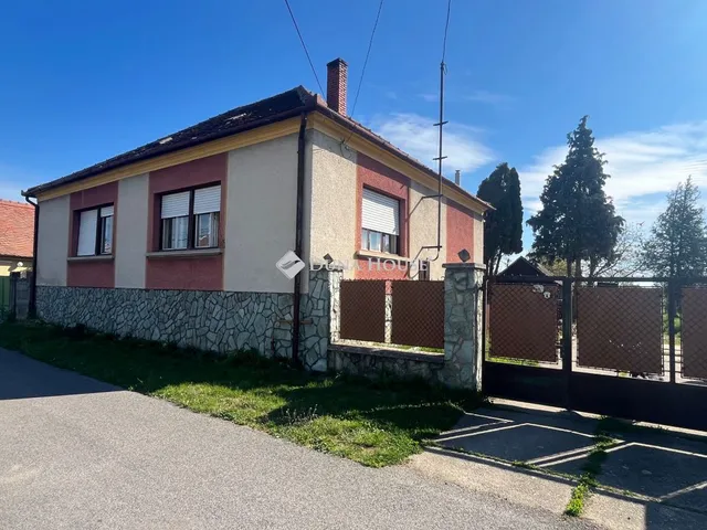 Eladó ház Rábapaty, Alsópatyi utca 108 nm