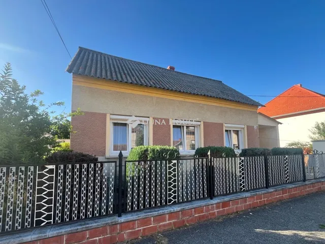 Eladó ház Sárvár 80 nm