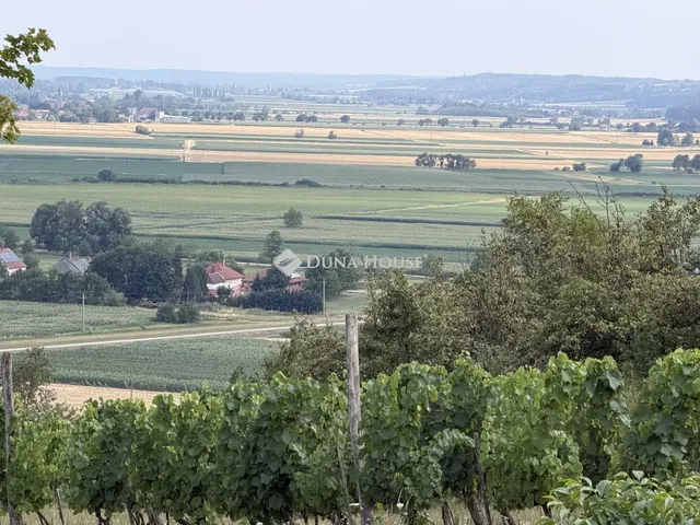 Eladó telek Vaskeresztes, Külterület 2040 nm