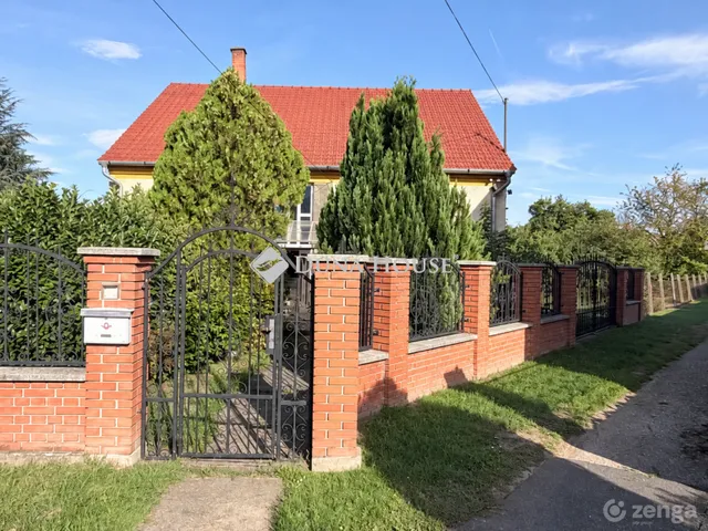 Eladó ház Sárvár, Bartók Béla utca 100 nm
