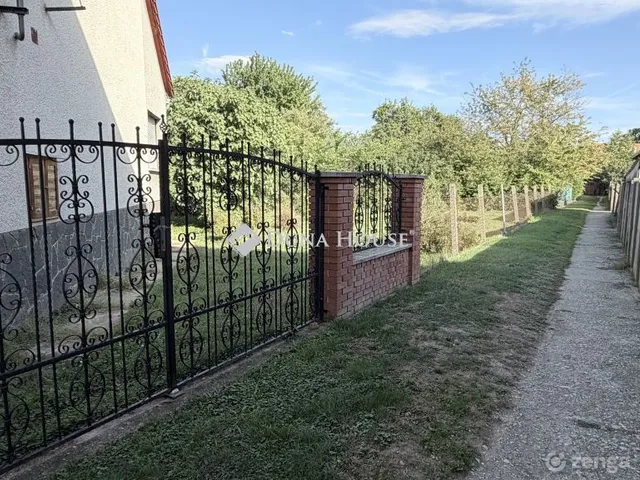 Eladó ház Sárvár, Bartók Béla utca 100 nm