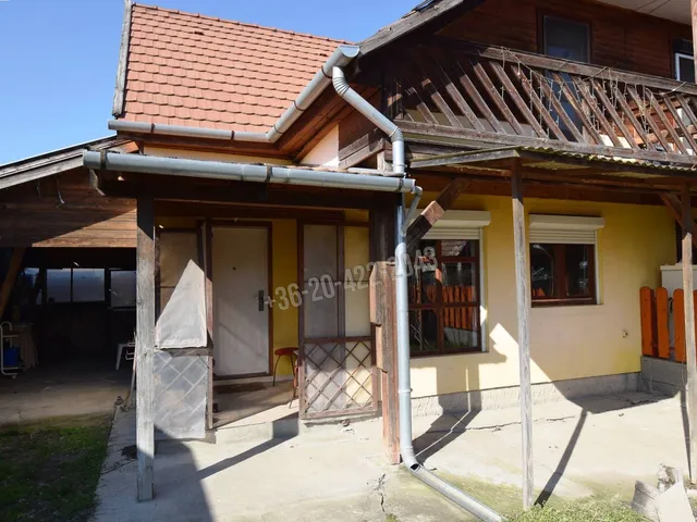 Eladó ház Szigethalom, Marlyntelep 61 nm