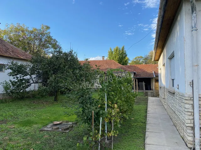 Eladó ház Békés, Belváros 130 nm