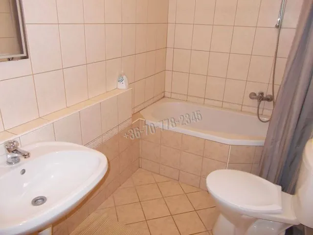 Kiadó lakás Békéscsaba, Andrássy út 70 nm