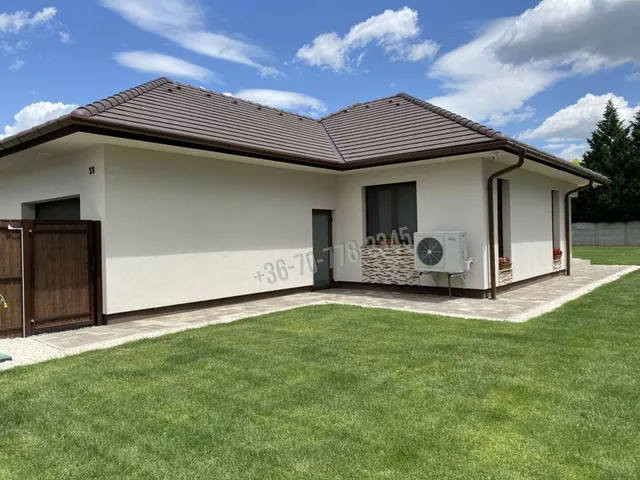 Eladó ház Békéscsaba, Keletikertek 159 nm