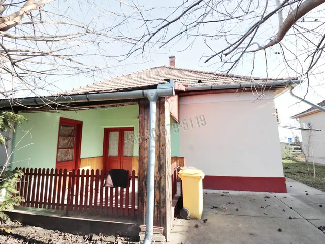 Eladó ház Orosháza, Török Ignác utca 70 nm