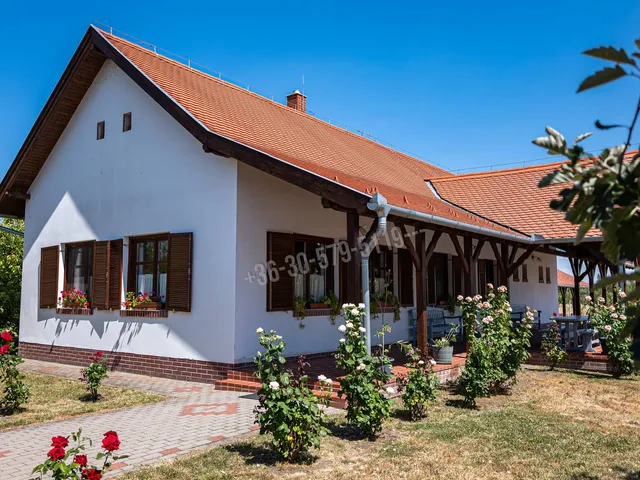 Eladó kereskedelmi és ipari ingatlan Békésszentandrás 500 nm