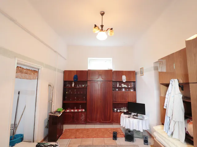 Eladó lakás Orosháza, Pacsirta utca 60 nm