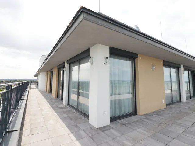 Eladó lakás Siófok, Ezüstpart 182 nm