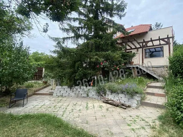 Eladó ház Szentendre, Pismány 159 nm