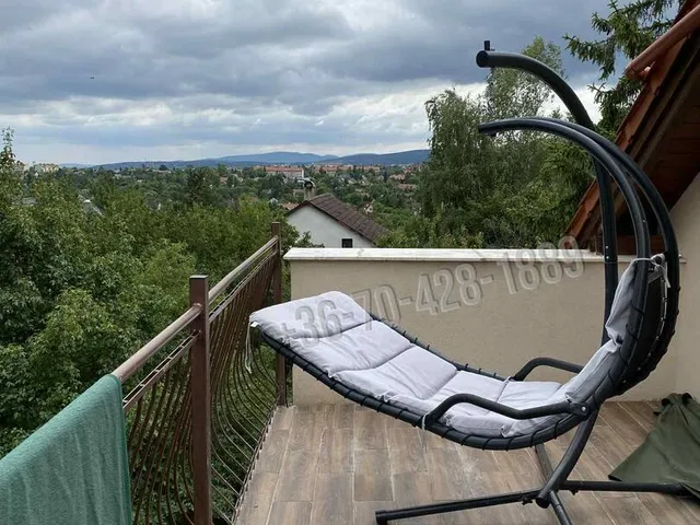 Eladó ház Szentendre, Pismány 159 nm