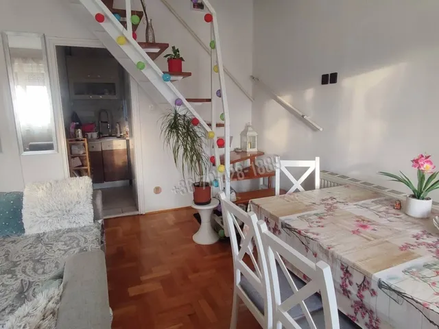 Eladó ház Pilisvörösvár 450 nm